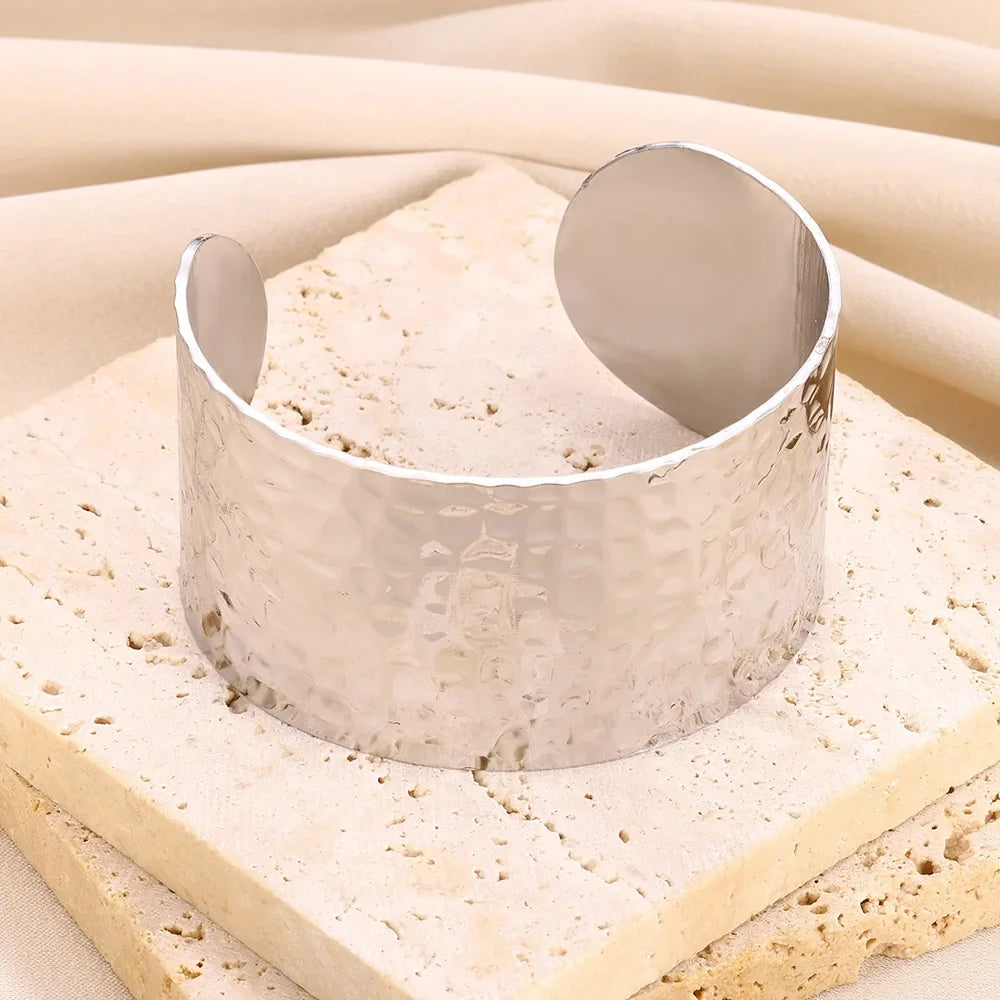 Ringaora Classic Cuff Bracelet