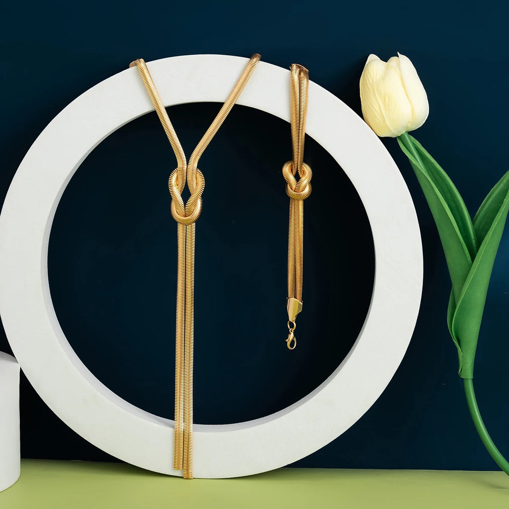 Ringaora Twisted Chain Necklace & Bracelet Set