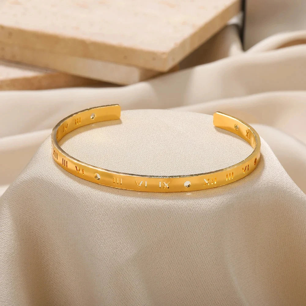 Ringaora Classic Cuff Bracelet