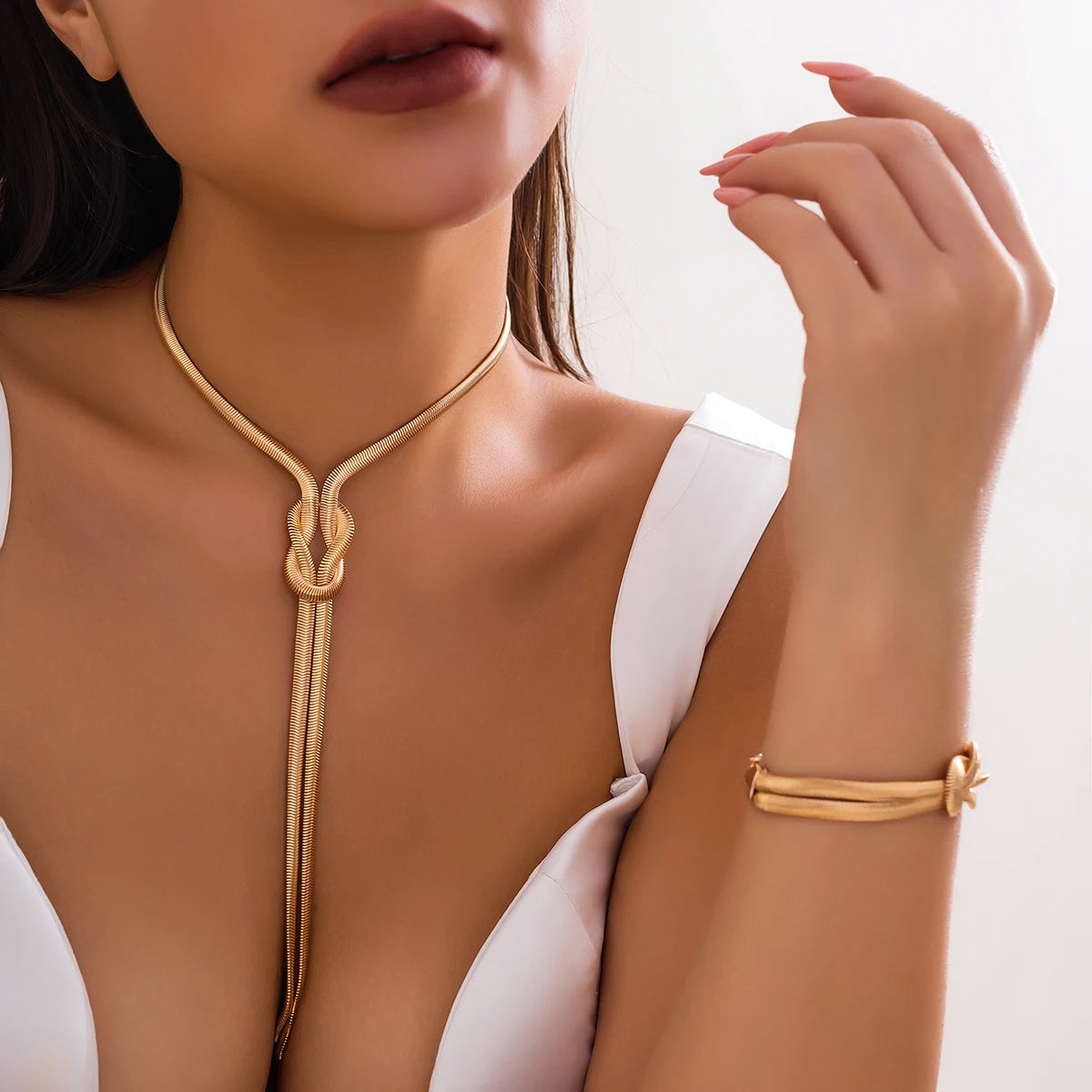 Ringaora Twisted Chain Necklace & Bracelet Set